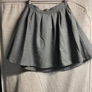 Adorable Modcloth Pleated Grey Wool Skirt with Pockets!